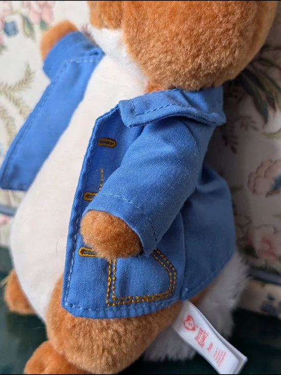 TY Peter Rabbit Beanie Baby - Picture 5 of 11